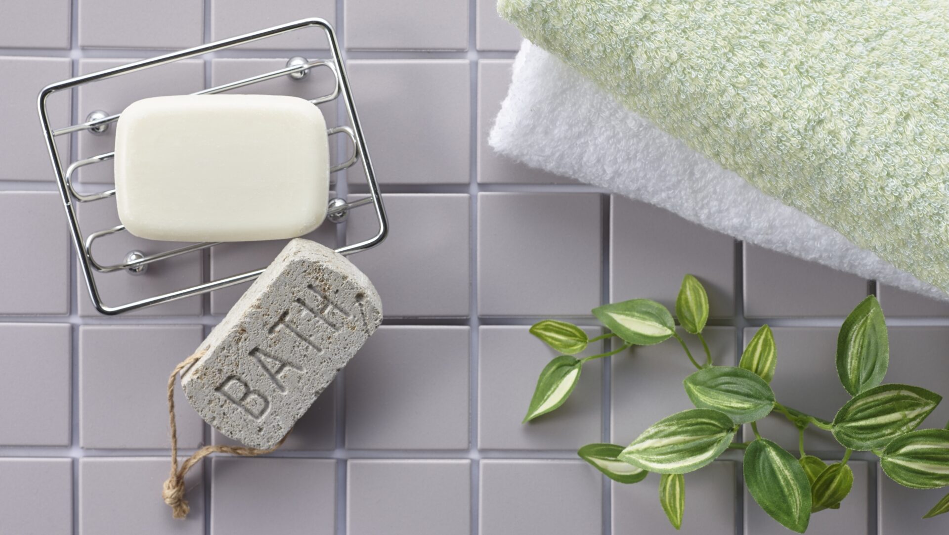 お風呂のリフォームで「タイル張り替え」を選ぶ前に知るべき3つの工法