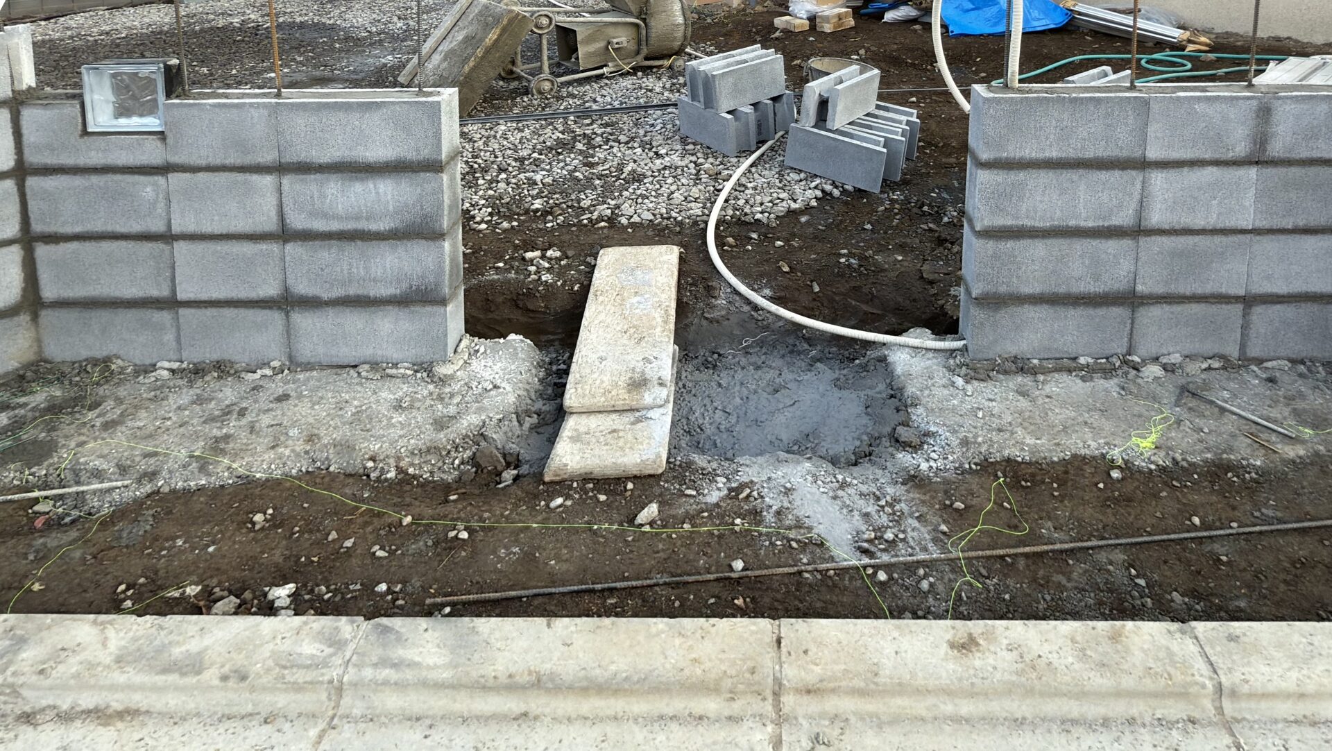 ブロック塀解体から新しい外構へのリフォーム手順