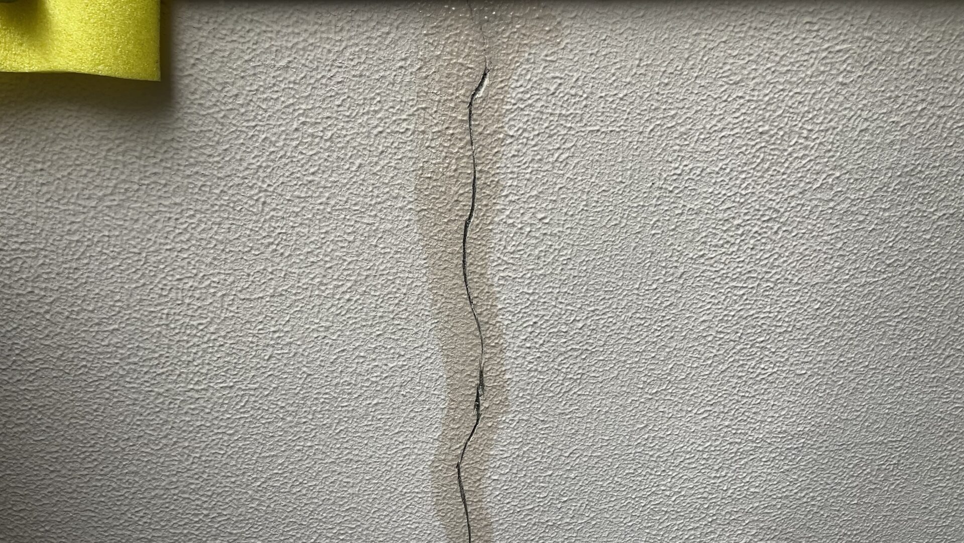 モルタル外壁塗装に適した塗料の選び方と福岡での推奨