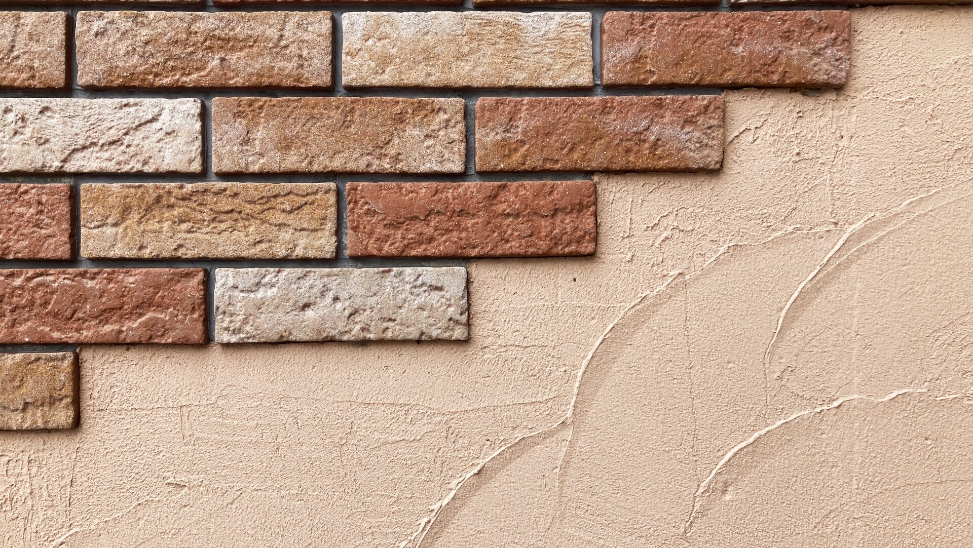 外壁タイルリフォームの費用相場と工期