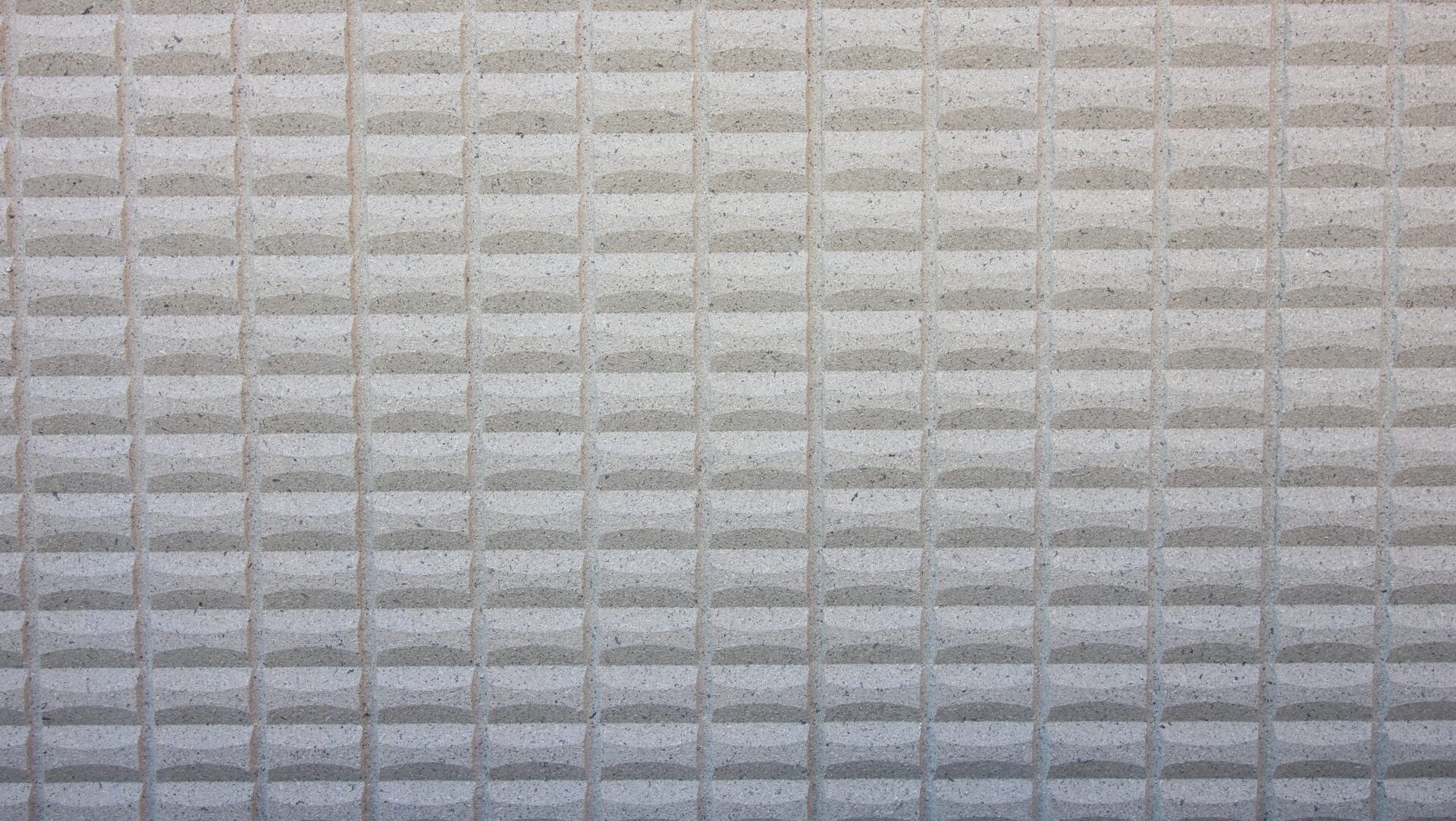 伝統と品質!タイル・モルタル・ALC外壁 種類の比較