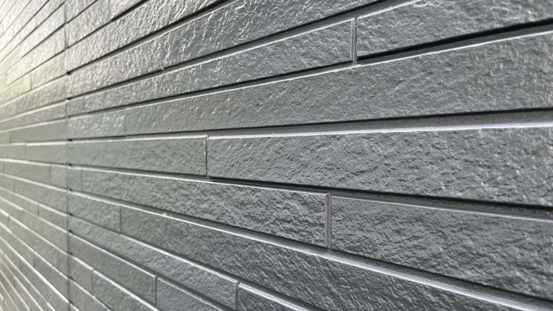 外壁塗装の種類選びで絶対に失敗しないための4つのポイント