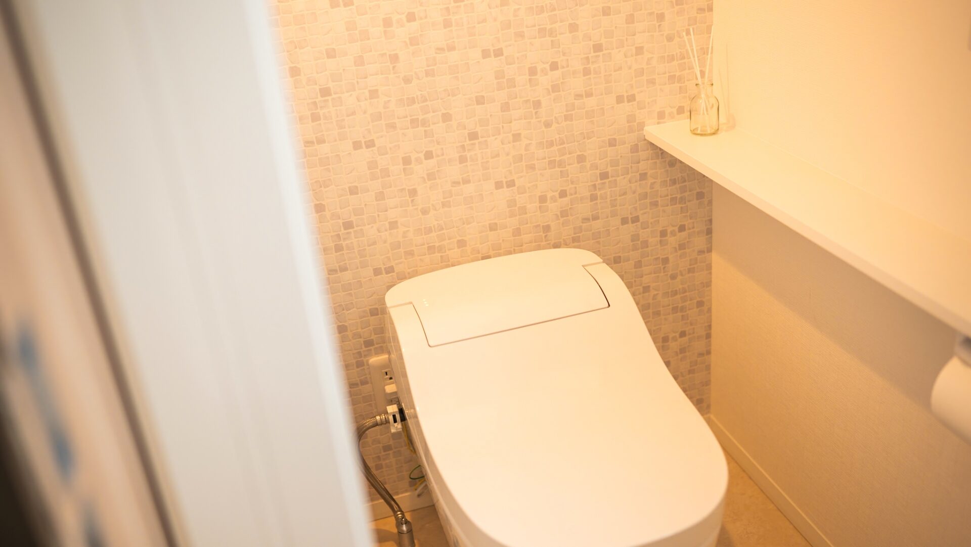 失敗しないトイレのアクセントクロスの選び方