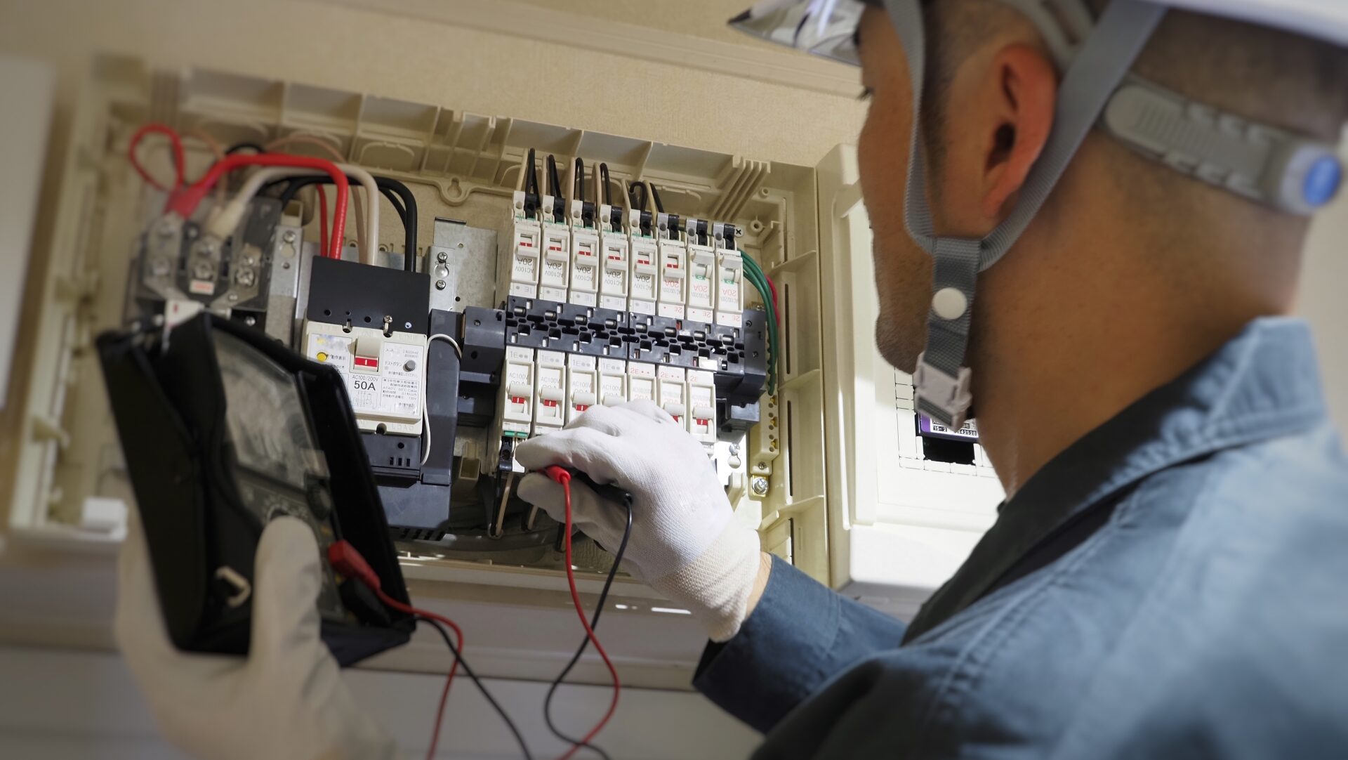 福岡で分電盤の交換を検討するタイミングと寿命のサイン